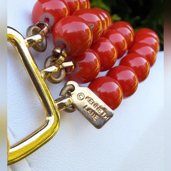 Kenneth Lane Signed Coral Glass Bead 3 Strand Tiered Necklace Gold Clasp - Picture 5 of 6